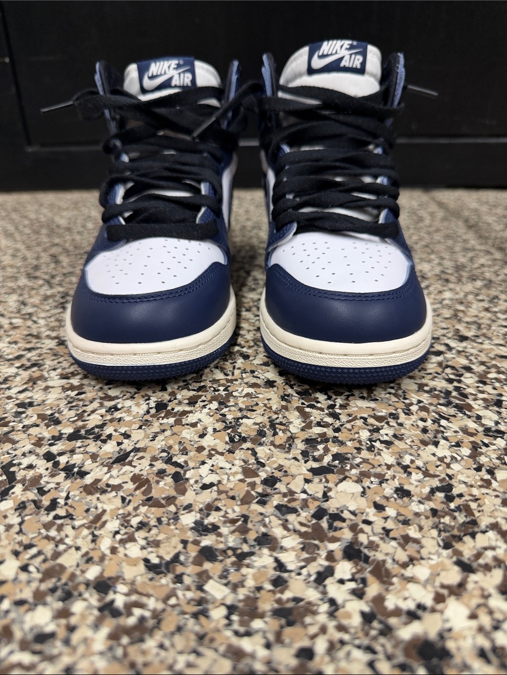 Nike Kids Air Jordan 1 Mid - Navy, White & Black  Brand New! - Picture 7 of 9